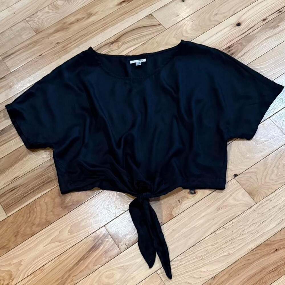 Amuse Society Black Satin Tie-Front Crop Top
